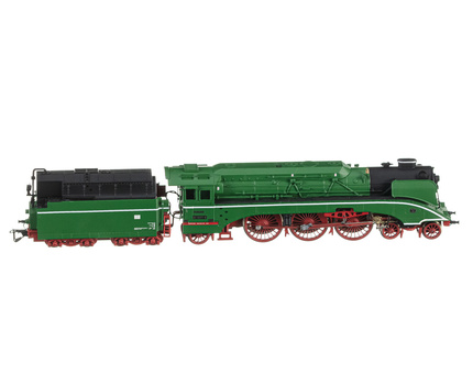 3N7A8544
